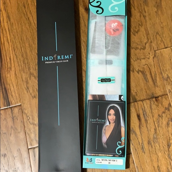 People now these day buy online instead in store - Picture 2 of 5